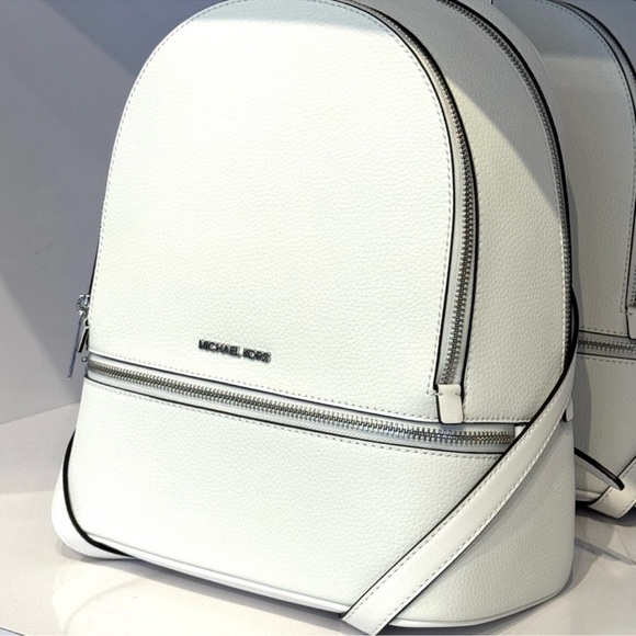 Michael Kors Rhea Medium Pebbled Leather Backpack Optic White - Picture 4 of 10